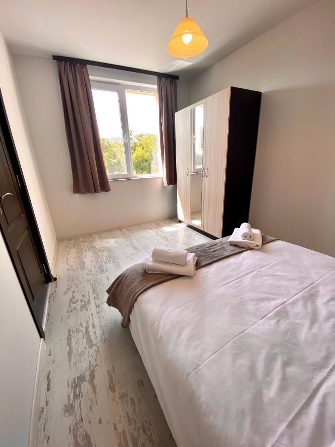 Cozy & Modern 1Br Apart For 4 Guests Next To Medical University & Free Parking Stara Zagora Exterior photo