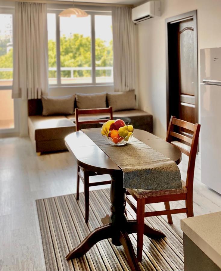 Cozy & Modern 1Br Apart For 4 Guests Next To Medical University & Free Parking Stara Zagora Exterior photo